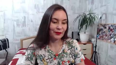 Snapshot of ginaxsoulah__ chatting on 02.12.25 ginaxsoulah online show from 02.12.25