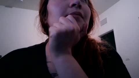 Snapshot of ginebra420lynch chatting on 07.19.26 Ginebra Lynch online show from 07.19.26