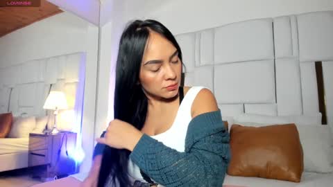 Ginebra Ness online show from 02.06.25