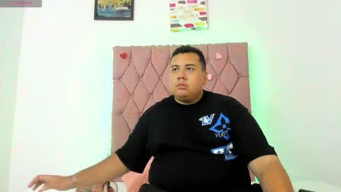 Gine online show from 10.25.25