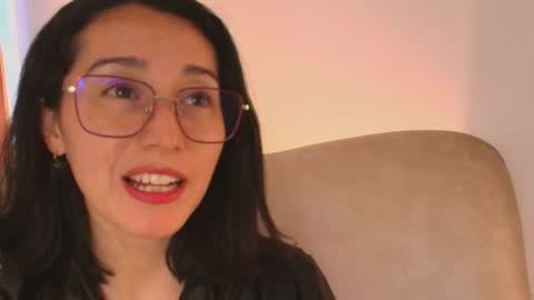 Snapshot of ginevra_esposito chatting on 05.05.26 Ginn online show from 05.05.26