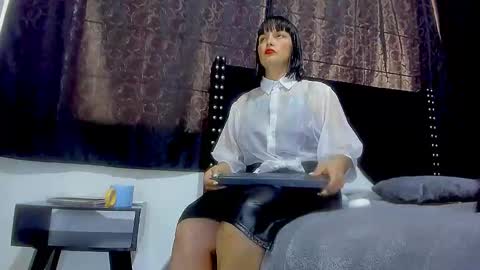 Snapshot of ginger_amarett chatting on 09.21.25 Miss online show from 09.21.25