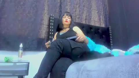 Snapshot of ginger_amarett chatting on 10.21.25 Miss online show from 10.21.25