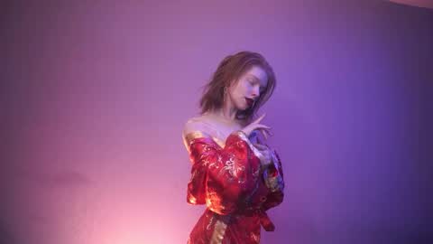 Snapshot of ginger_hugs chatting on 02.09.26 im expecting 350 thumbs up on my altar online show from 02.09.26