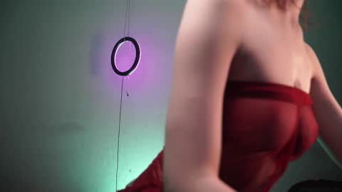 Snapshot of ginger_hugs chatting on 02.20.26 im expecting 350 thumbs up on my altar online show from 02.20.26