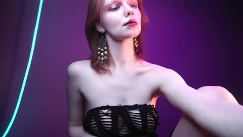 Snapshot of ginger_hugs chatting on 03.02.26 im expecting 350 thumbs up on my altar online show from 03.02.26