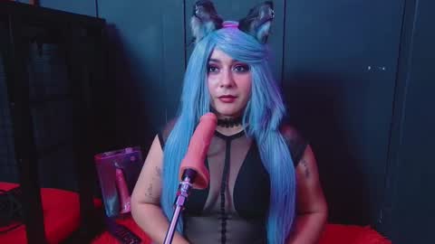 Snapshot of ginger_hun chatting on 12.18.25 Ginger online show from 12.18.25