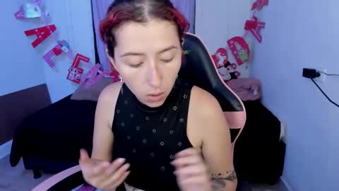 Ginger online show from 02.14.25