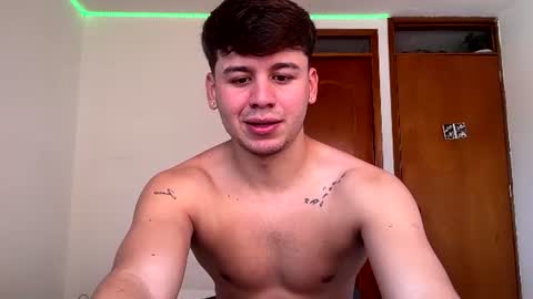 Snapshot of gingertwink_n chatting on 07.18.26 Josh Mills online show from 07.18.26