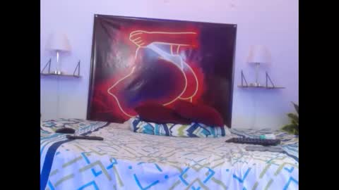 Snapshot of ginoeldal chatting on 10.08.25 Ginoel online show from 10.08.25