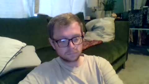 Snapshot of ginwood chatting on 03.05.25 ginwood online show from 03.05.25