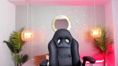 Gio Carangi online show from 04.07.26