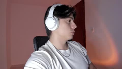 GioRusso online show from 10.28.25