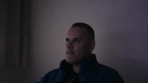 Snapshot of gioshadow chatting on 01.18.25 gioshadow online show from 01.18.25