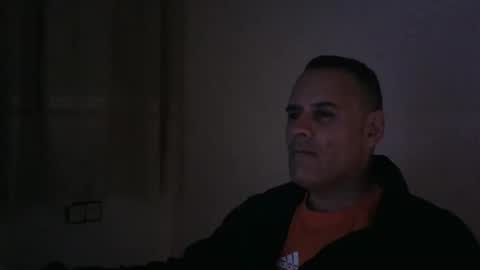 Snapshot of gioshadow chatting on 02.19.25 gioshadow online show from 02.19.25