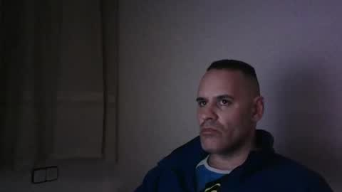 Snapshot of gioshadow chatting on 03.08.25 gioshadow online show from 03.08.25