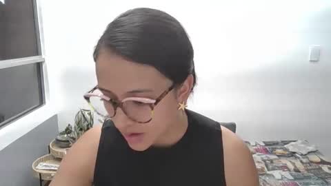 Snapshot of giovannabellucci chatting on 05.16.26 Giovanna Bellucci online show from 05.16.26