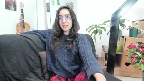 Snapshot of girasol1921 chatting on 12.02.24 girasol1921 online show from 12.02.24