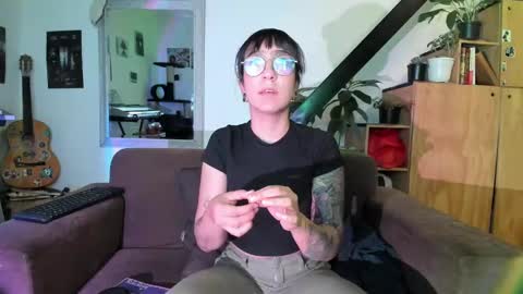 Snapshot of girasol1921 chatting on 02.18.25 girasol1921 online show from 02.18.25