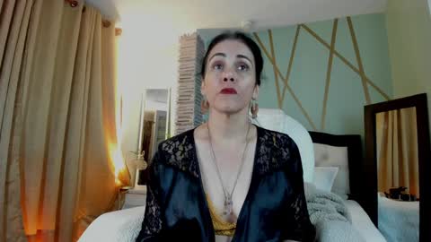 Snapshot of girasol_walton chatting on 01.21.25 Girasol Walton online show from 01.21.25