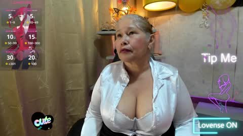 Girl Amada online show from 01.30.25