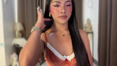 queen ronna online show from 02.01.26