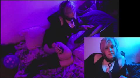 Snapshot of girldell chatting on 01.15.26 girldell online show from 01.15.26