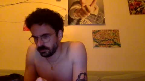 Snapshot of girldontcrybitch chatting on 05.11.26 girldontcrybitch online show from 05.11.26