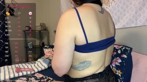 Snapshot of girlofurdreamsxxxxox chatting on 12.17.24 Camille online show from 12.17.24
