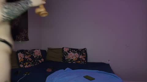 Snapshot of girlofurdreamsxxxxox chatting on 03.24.26 Camille online show from 03.24.26