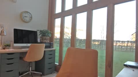 Snapshot of girlsandbikes chatting on 01.07.25 girlsandbikes online show from 01.07.25