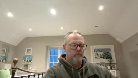 Snapshot of girlsandbikes chatting on 01.15.26 girlsandbikes online show from 01.15.26