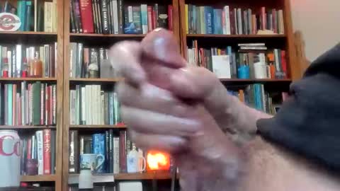 Snapshot of girthbrooks05 chatting on 10.23.25 girthbrooks05 online show from 10.23.25