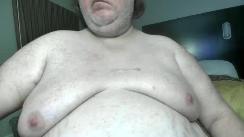 Snapshot of girthmason chatting on 12.08.24 Girth online show from 12.08.24