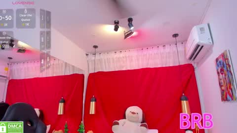 Snapshot of gisela_rodriguez chatting on 12.18.24 GISELA online show from 12.18.24