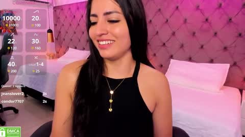 Snapshot of gisela_rodriguez chatting on 03.11.25 GISELA online show from 03.11.25