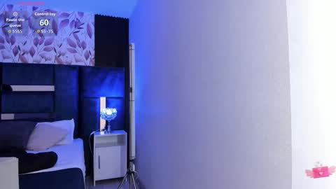     online show from 10.10.25