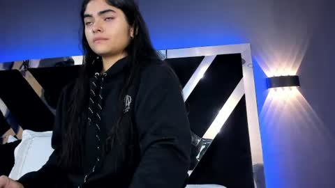 Snapshot of giselamaru chatting on 06.23.26 online show from 06.23.26