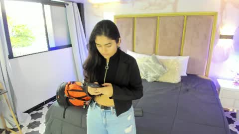 Snapshot of giselamaru chatting on 08.01.26 online show from 08.01.26
