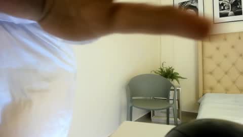 GISELE online show from 02.01.25