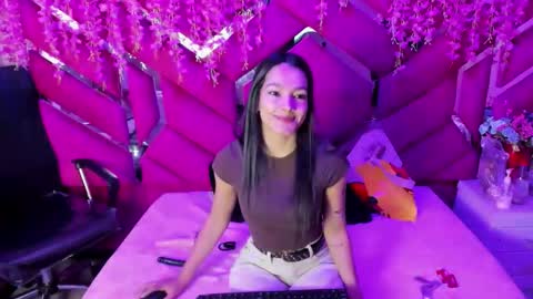 gisell_squirt online show from 10.10.25