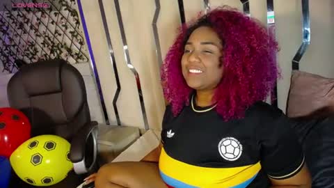 Snapshot of gisselle_hh chatting on 06.18.26 Gisselle online show from 06.18.26