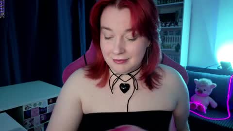 Snapshot of gitera_ chatting on 06.19.26 AlexaMillis online show from 06.19.26