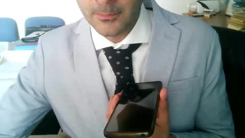 giuseppevai1 online show from 04.15.26