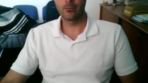 giuseppevai1 online show from 06.04.26