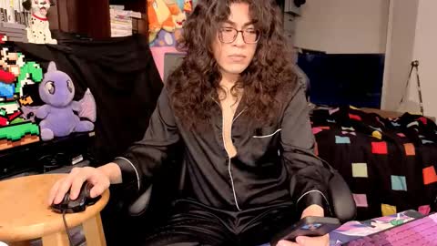 glaceon9 online show from 12.22.25