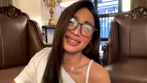 gleiahong online show from 03.20.26