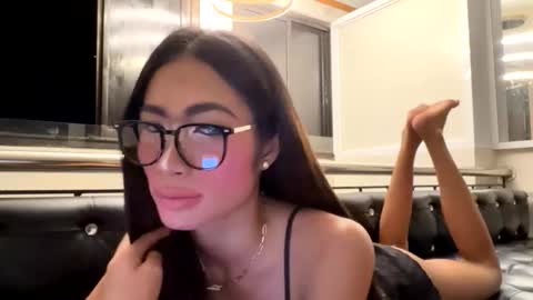 Snapshot of gleiahong chatting on 04.26.26 gleiahong online show from 04.26.26