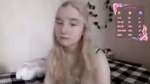 Snapshot of glennabeem chatting on 05.12.26 Laura online show from 05.12.26