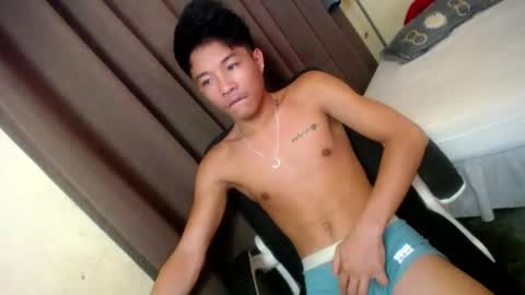 glenndou_daxs online show from 10.12.25